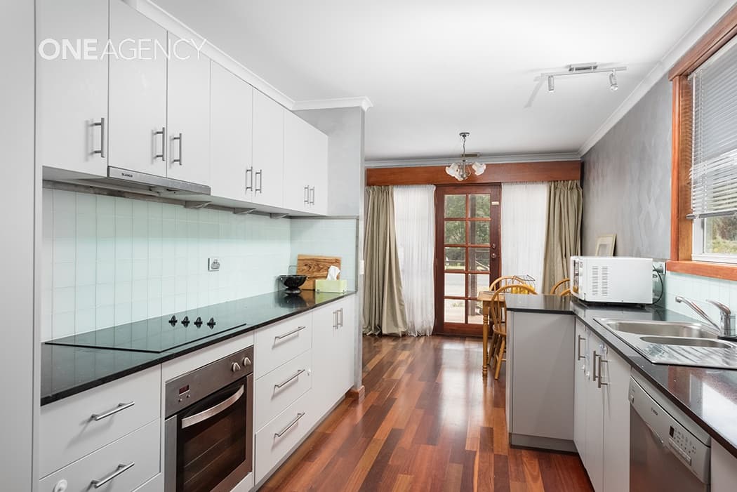 9 Wilson Street, Zeehan, TAS 7469, Zeehan - Thumbnail 2