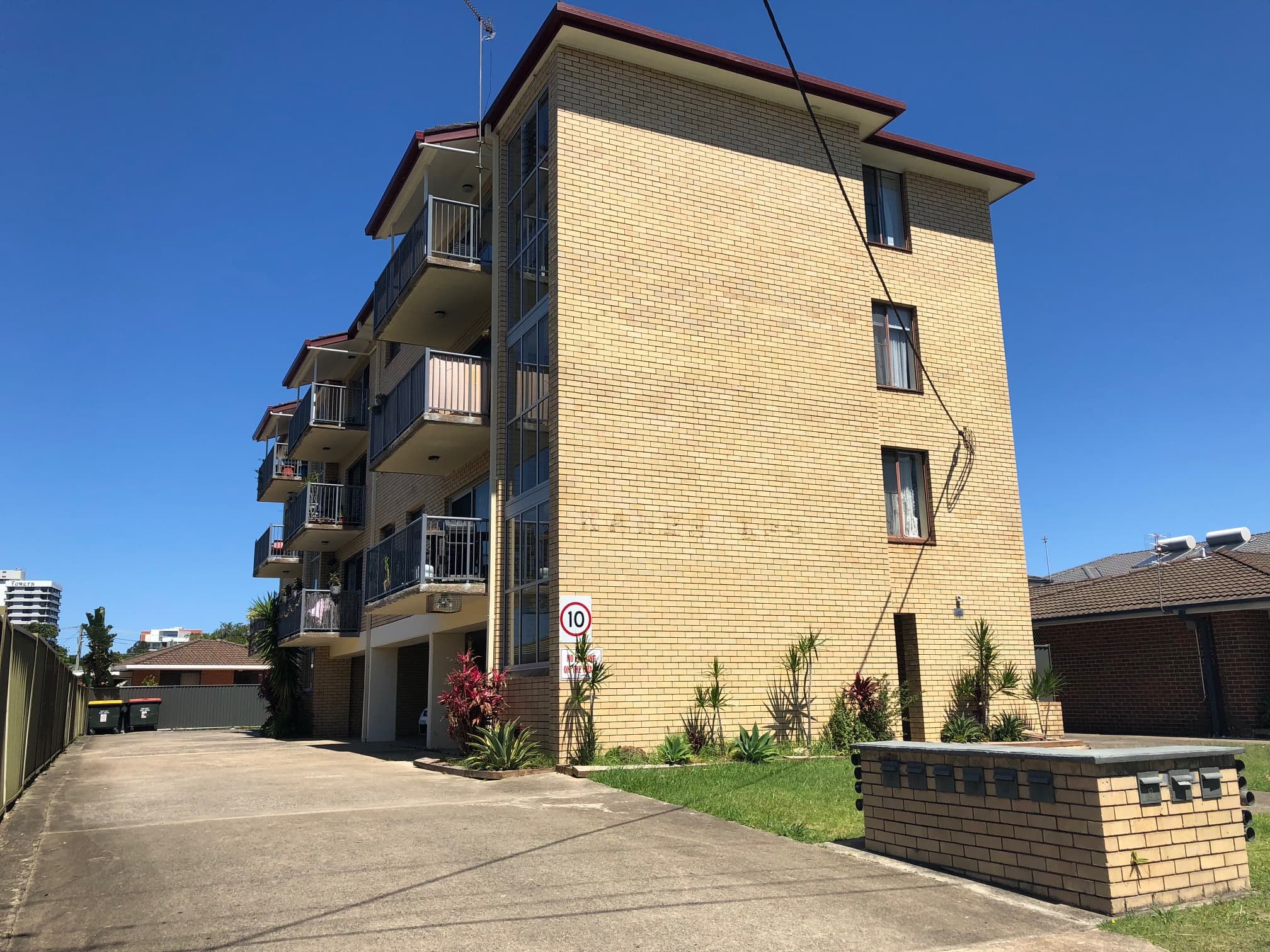 8/18 San Francisco Avenue, Coffs Harbour, Coffs Harbour - Image 1