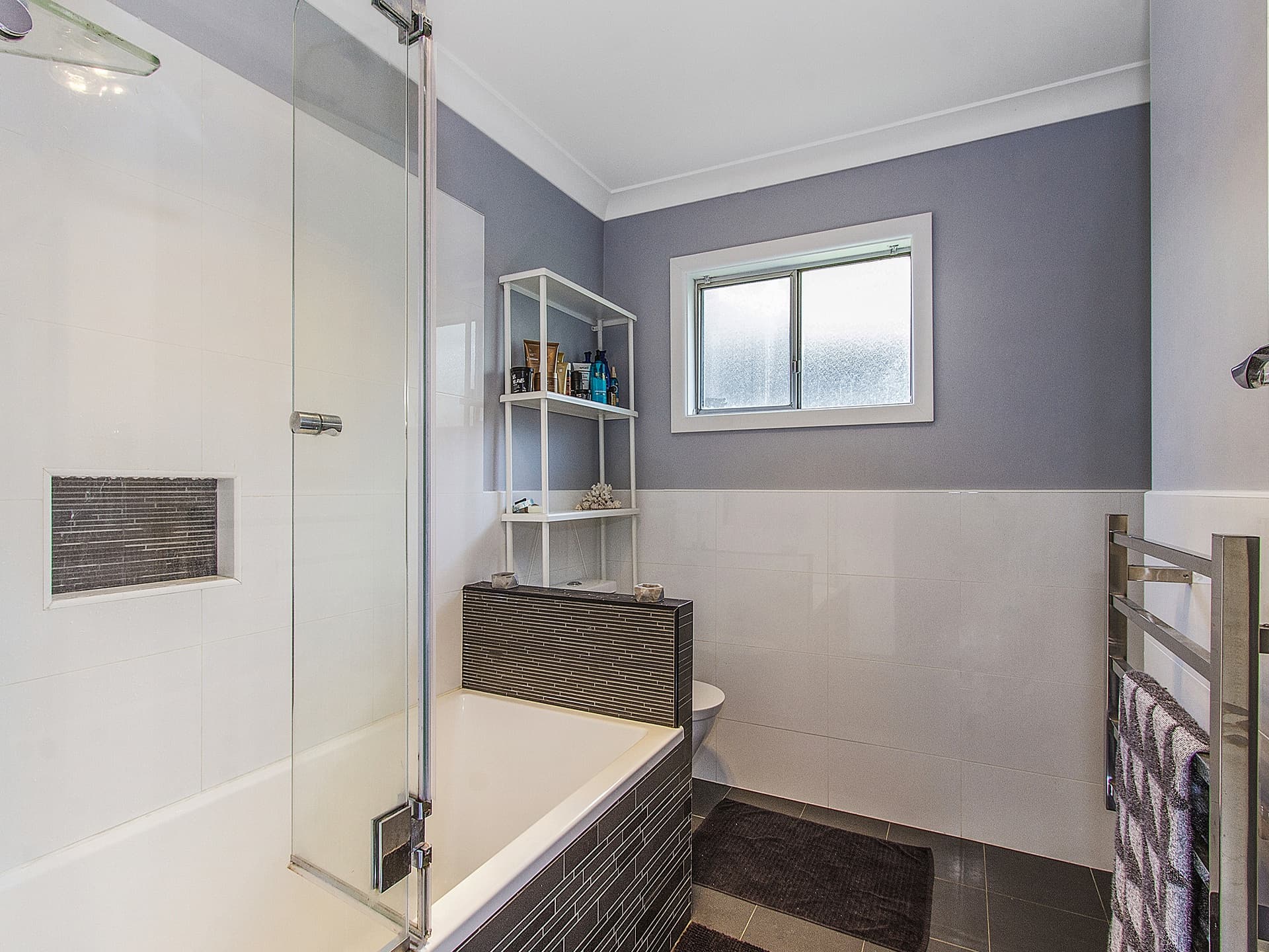 11 North Crescent, North Gosford, North Gosford - Thumbnail 6