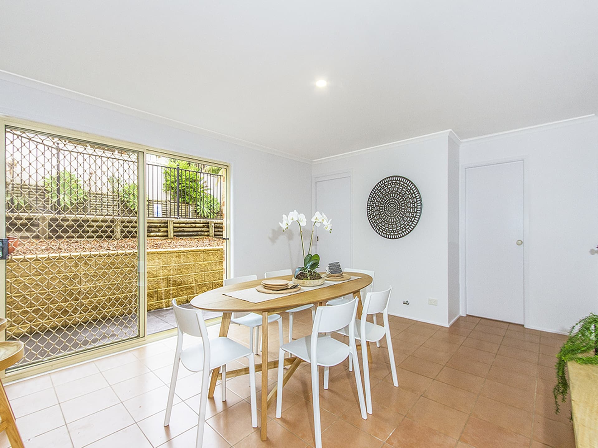 8 Woodbine Close, Lisarow, Lisarow - Thumbnail 6