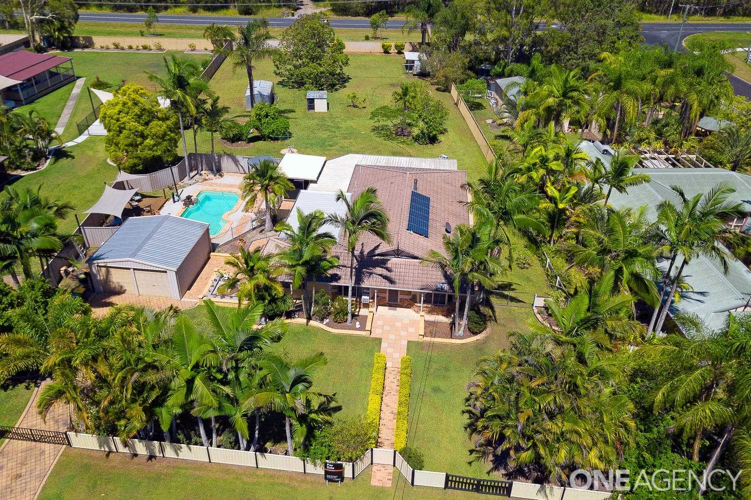 6-8 Barrington Place, Caboolture, Caboolture - Thumbnail 2
