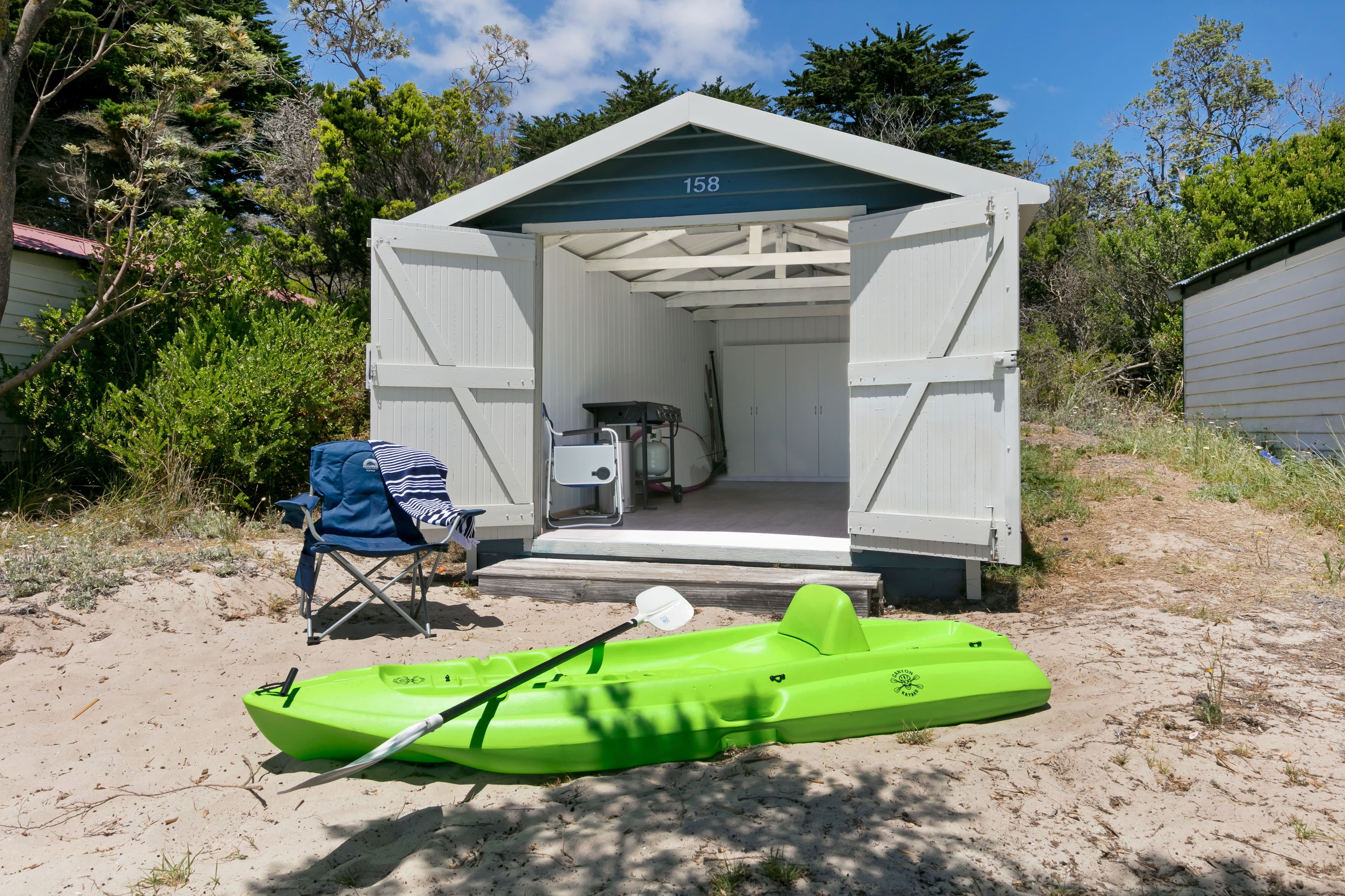 158 BEACHBOX, Rosebud, Rosebud - Image 1