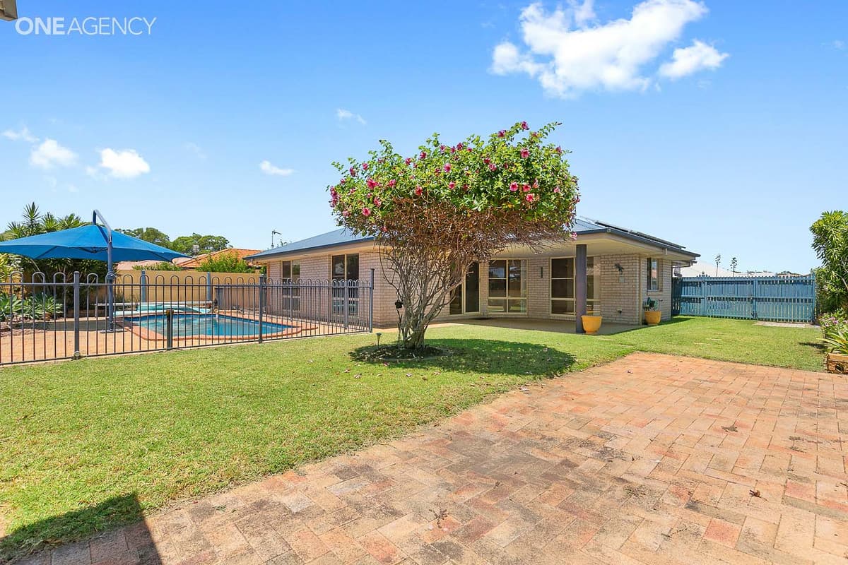6 Banks Court, Torquay, Torquay - Thumbnail 4