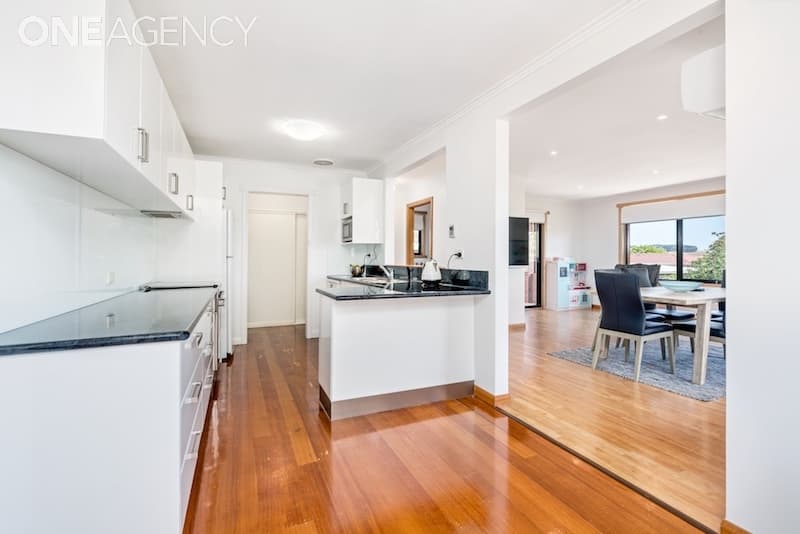 43 Surrey Street, Devonport, Devonport - Thumbnail 3