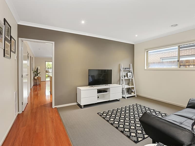 15 Whitfords Drive, Armstrong Creek, Armstrong Creek - Thumbnail 3
