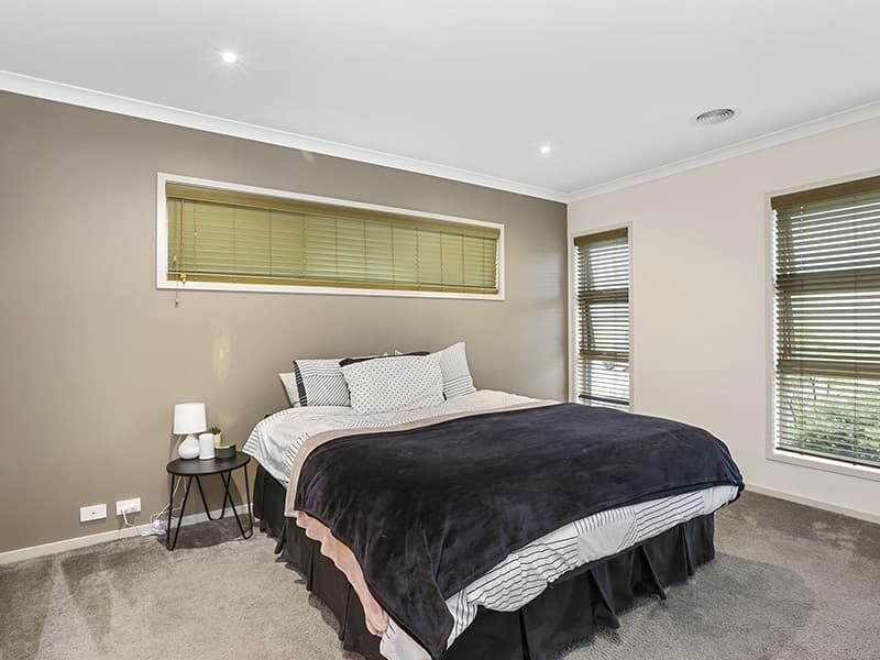 15 Whitfords Drive, Armstrong Creek, Armstrong Creek - Thumbnail 8