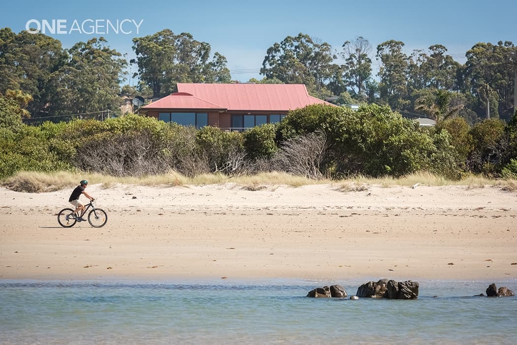 2 Esplanade, Somerset, Somerset - Image 1