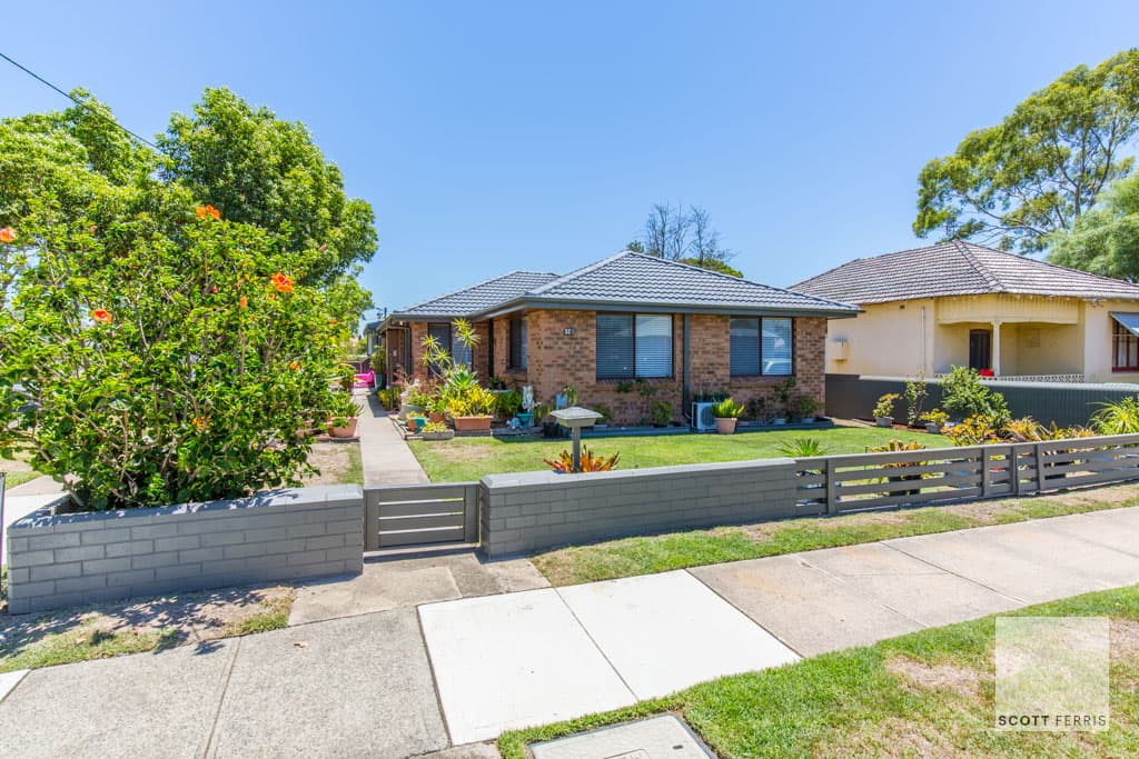 52 Silsoe Street, Mayfield, Mayfield - Image 1