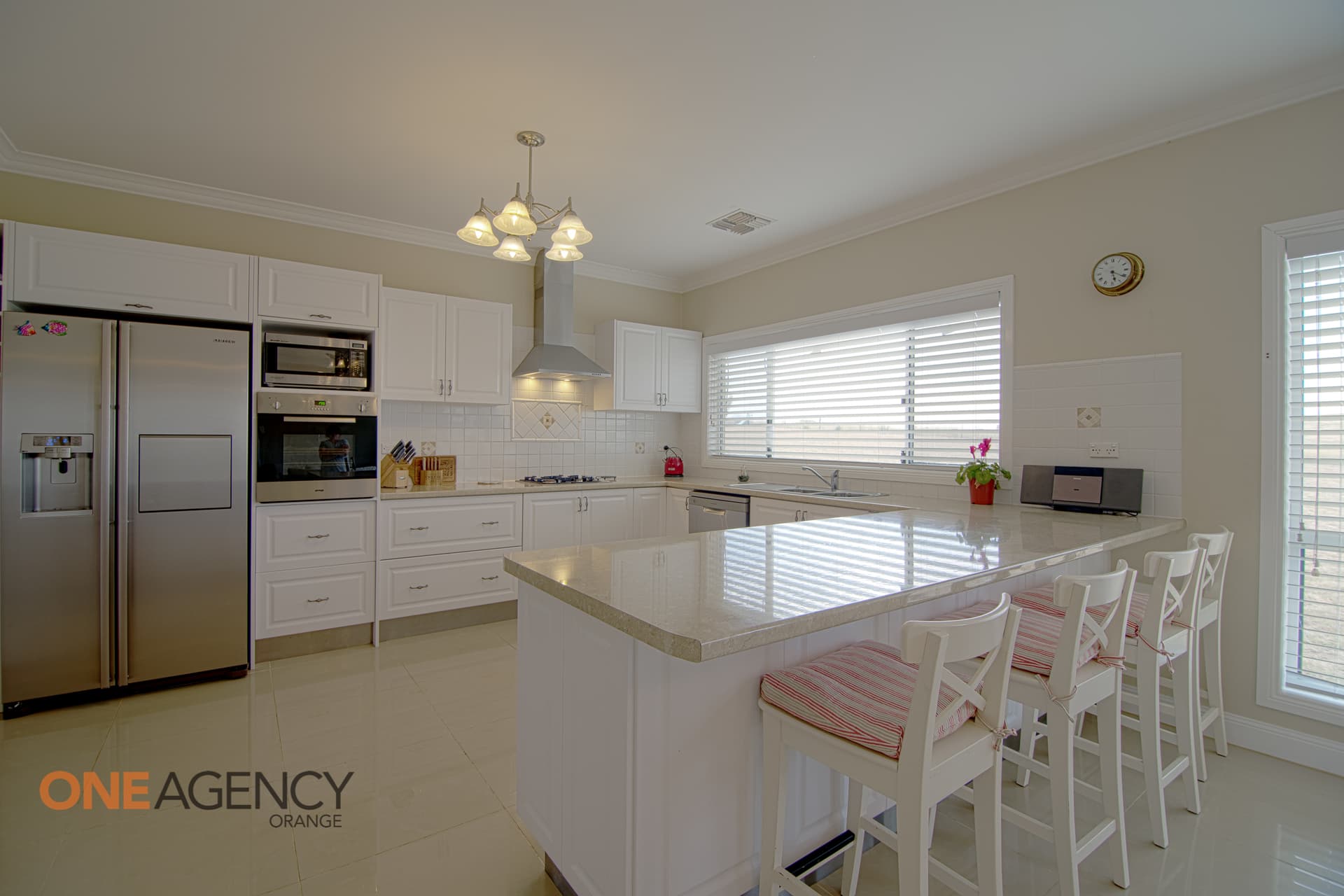 8 John Carroll Lane, Orange, Orange - Thumbnail 3