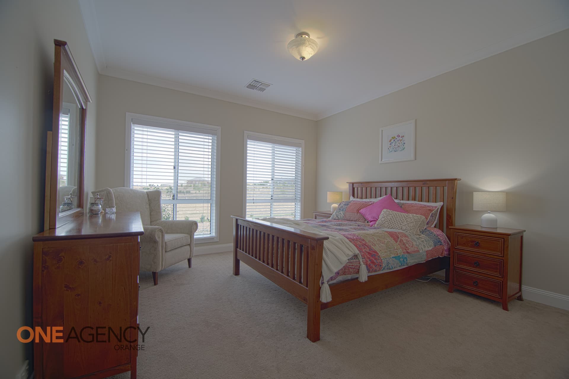 8 John Carroll Lane, Orange, Orange - Thumbnail 7