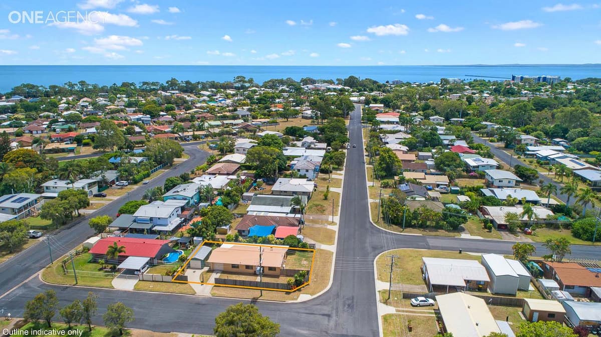29 William Street, Urangan, Urangan - Image 1
