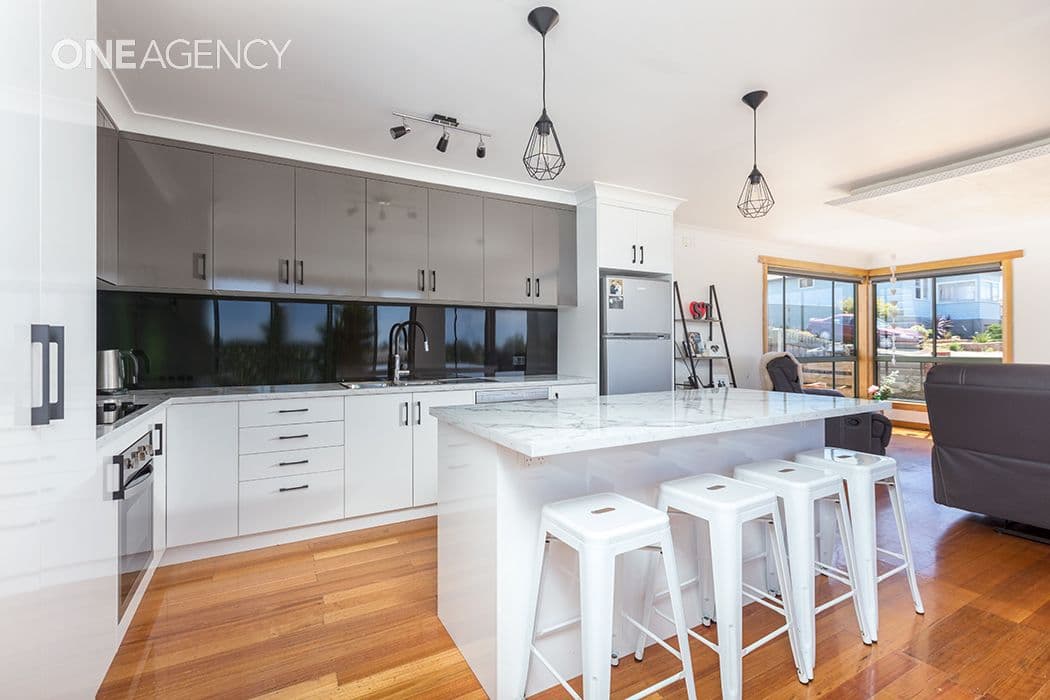 19 Sutton Street, Hillcrest, Hillcrest - Thumbnail 2