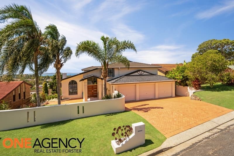 13 Curlew Close, Forster, Forster - Image 1