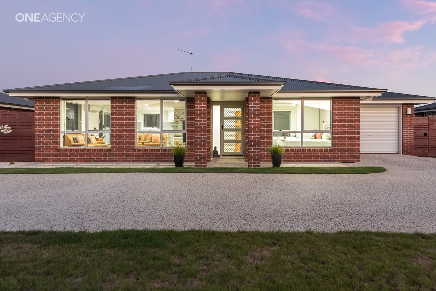 5/3a Cardigan Street, Somerset, Somerset - Image 1