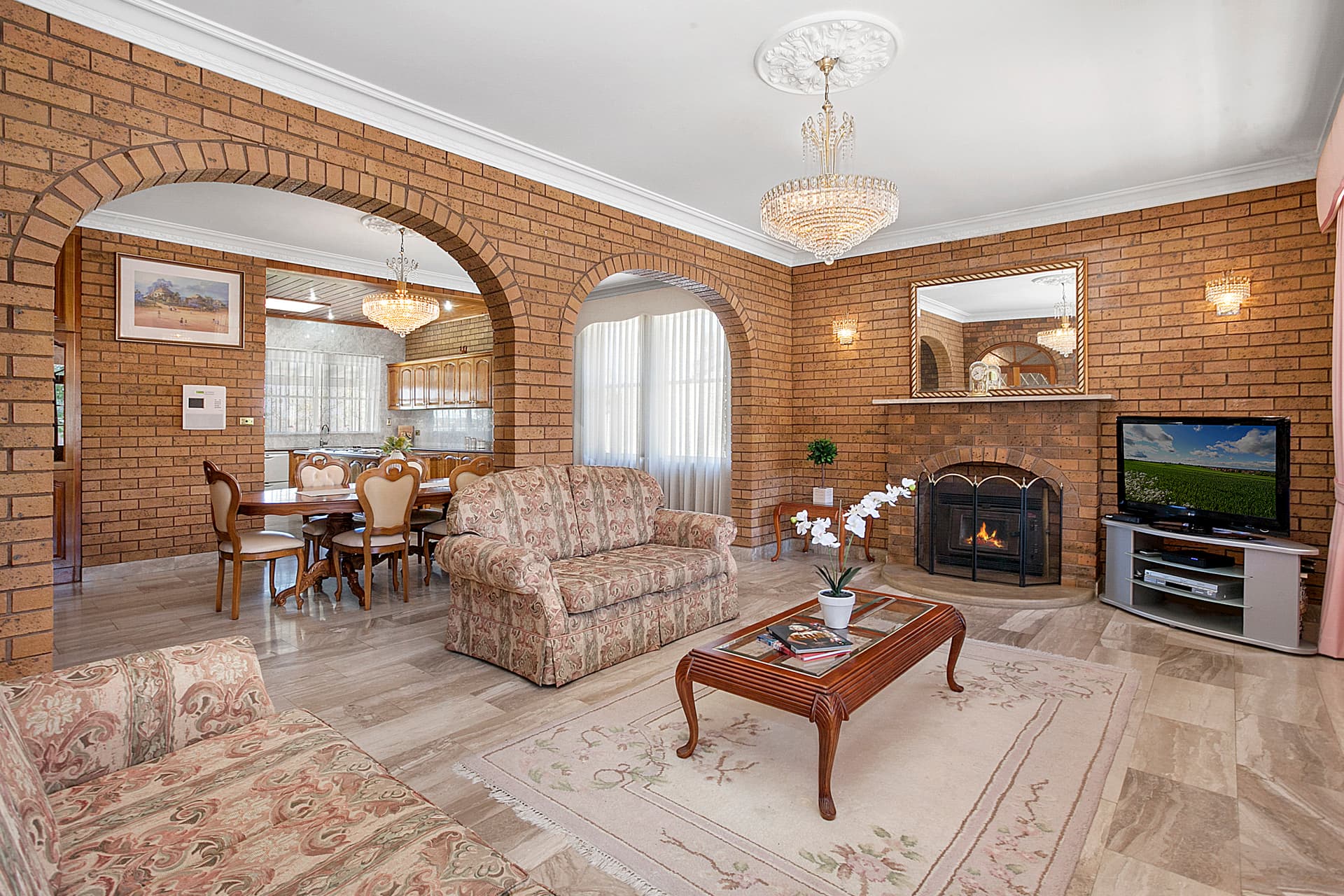 57 Gerald Road, Illawong, Illawong - Thumbnail 5