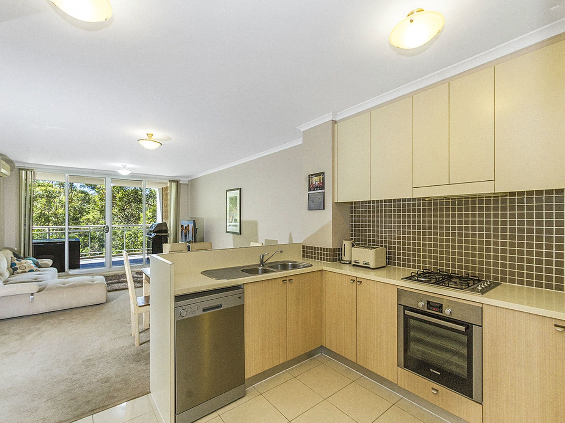 324/80 John Whiteway Drive, Gosford, Gosford - Thumbnail 4
