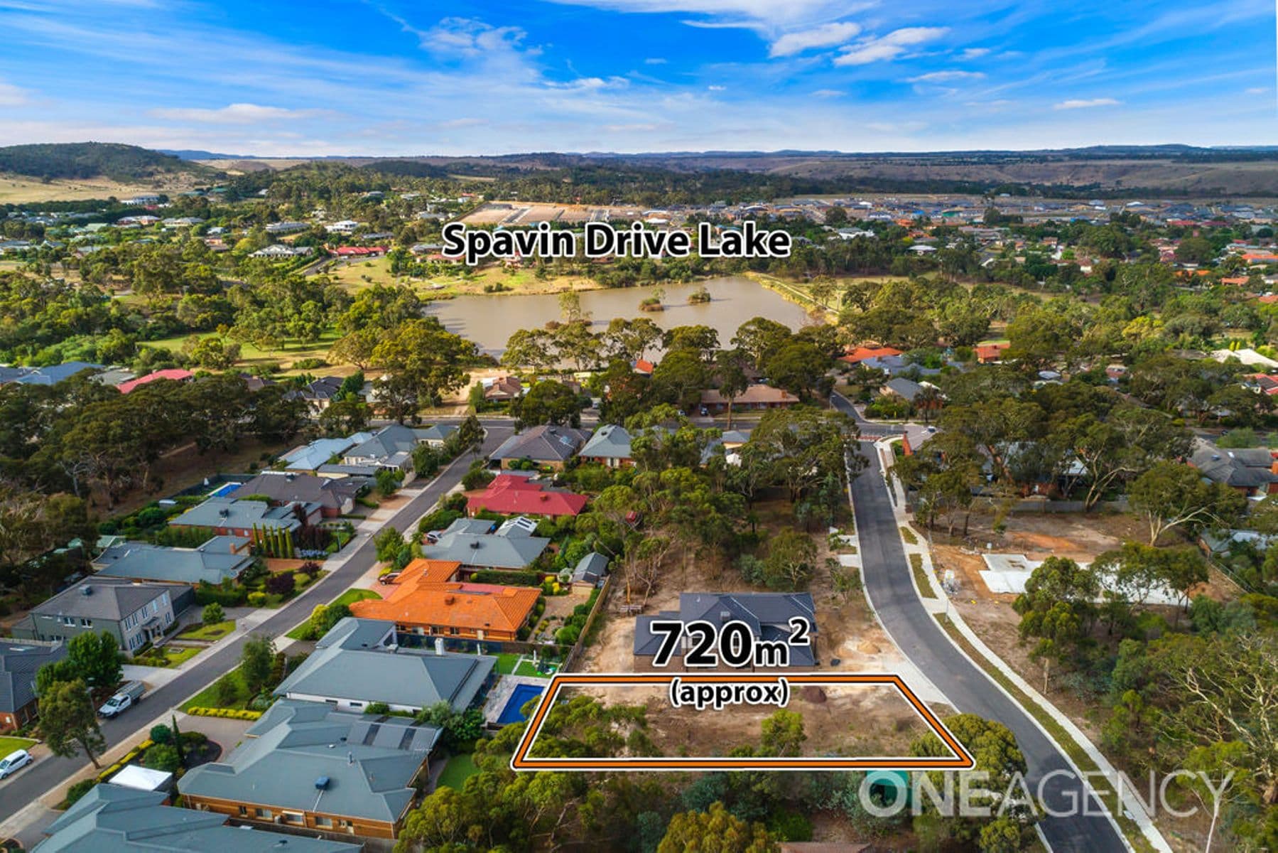 10 Alexander Court, Sunbury, Sunbury - Thumbnail 4