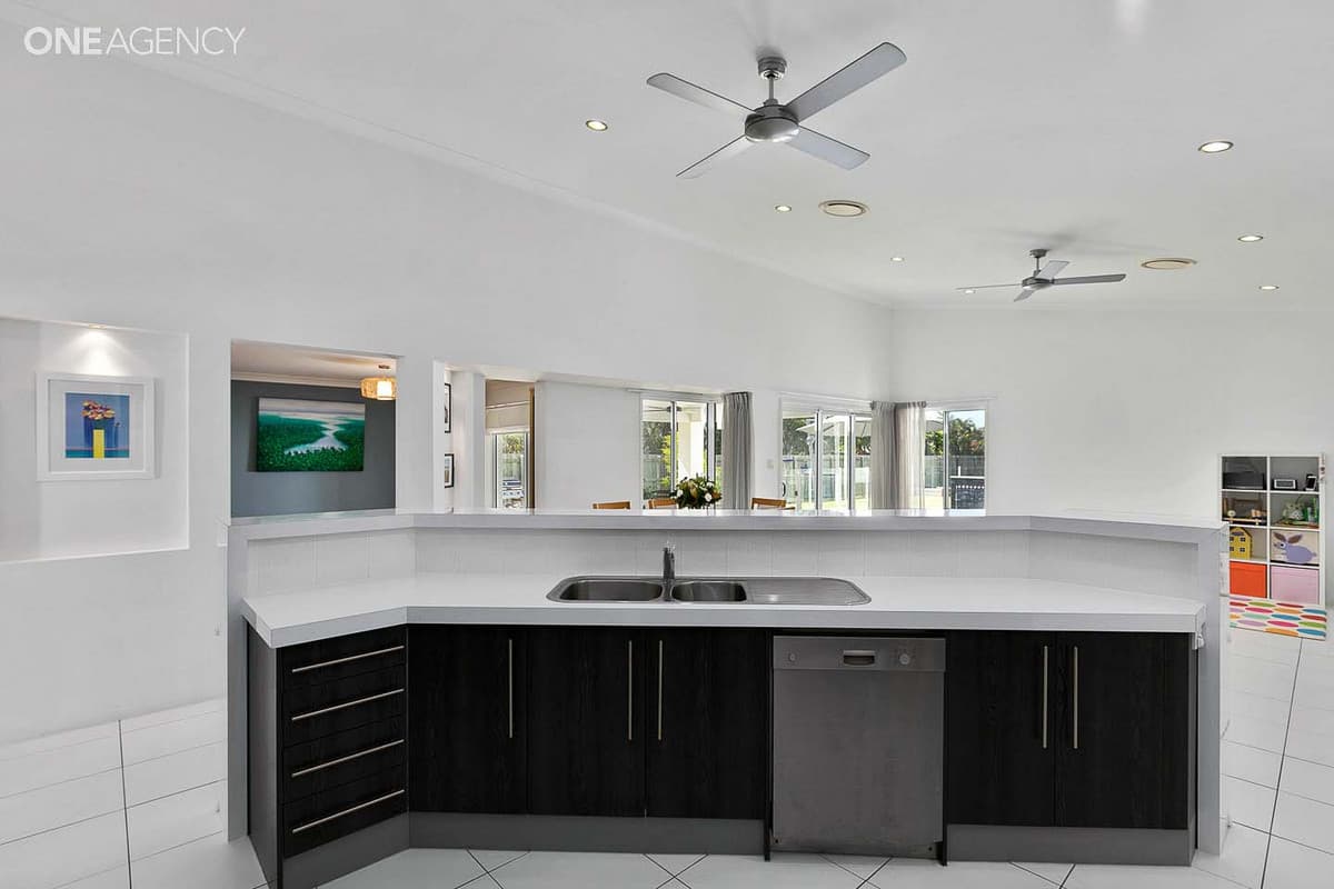 18 Bottlebrush Street, Kawungan, Kawungan - Thumbnail 8