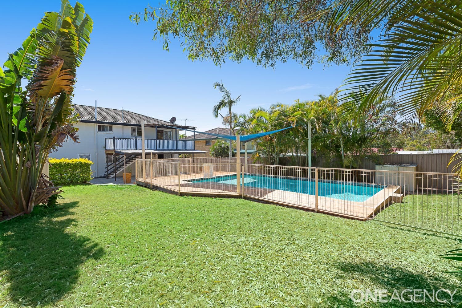 11 Gardenia Street, Clontarf, Clontarf - Thumbnail 2