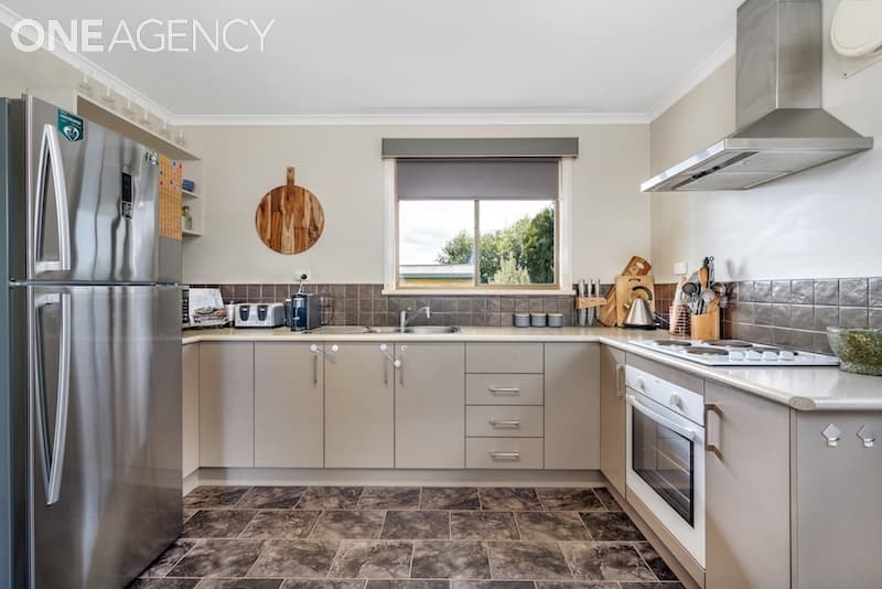 25 Alexander Street, Shearwater, Shearwater - Thumbnail 3