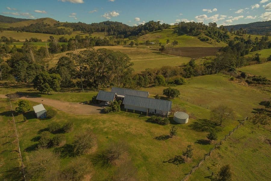 2653 Glendonbrook Road, Gresford, Gresford - Thumbnail 3