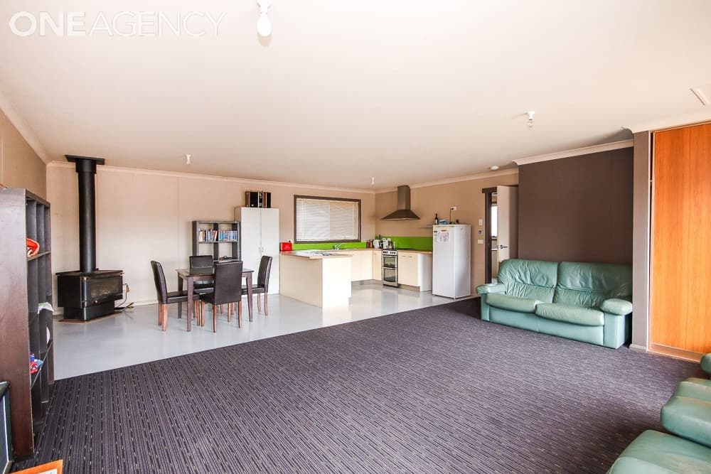 10 Truro Place, Acacia Hills, Acacia Hills - Thumbnail 3