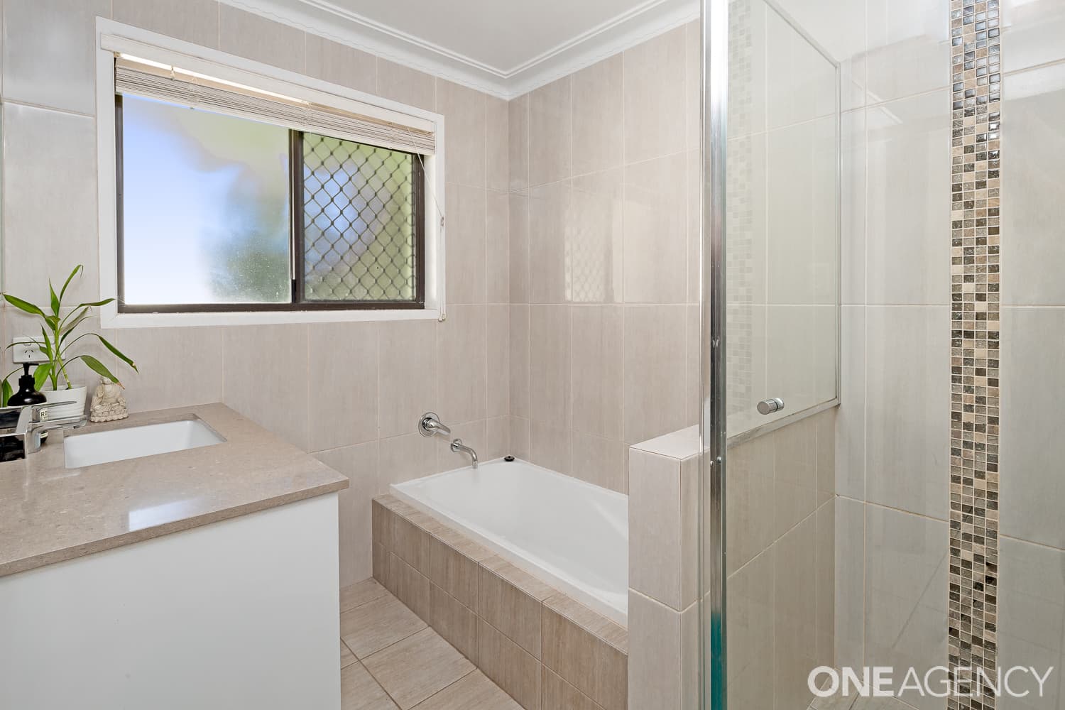 19 Shiraz Court, Kippa-Ring, Kippa-Ring - Thumbnail 7