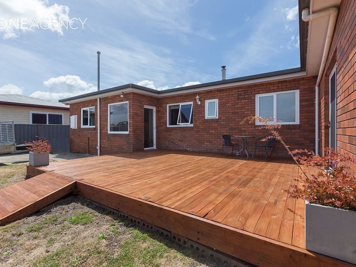 76 Saunders Street, Wynyard, Wynyard - Image 1