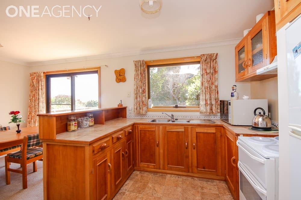3 Melrose Street, East Devonport, East Devonport - Thumbnail 4