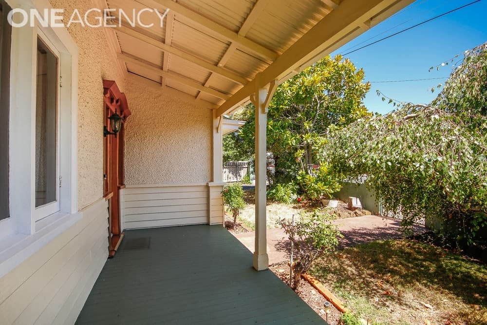 11 Hiller Street, Devonport, Devonport - Thumbnail 2