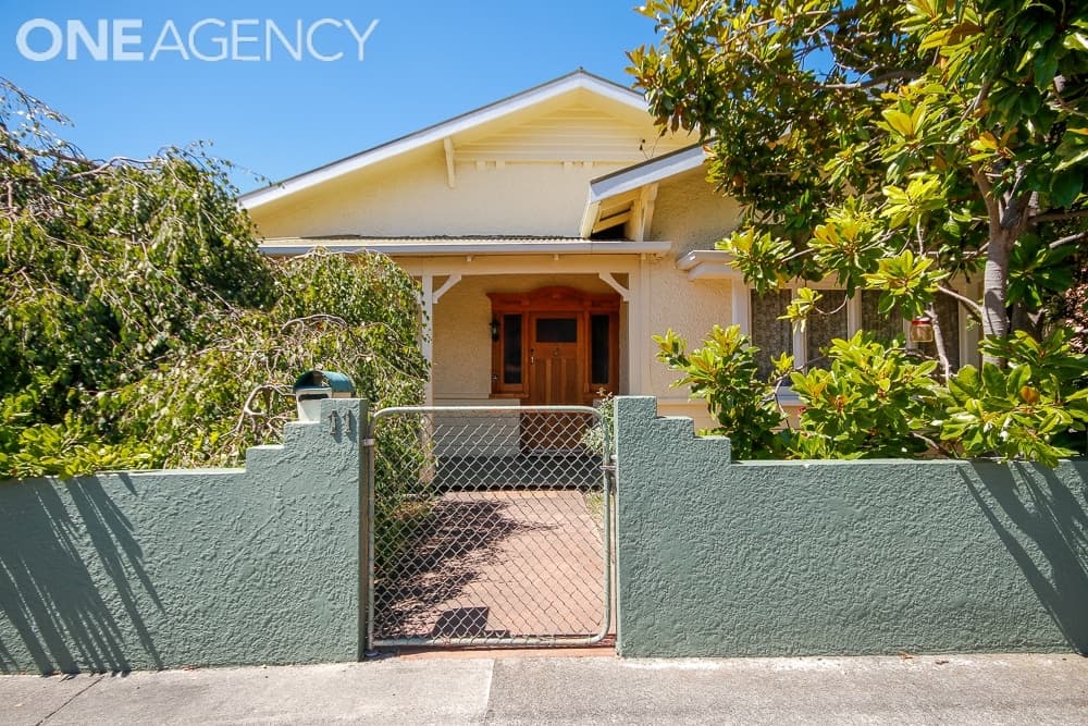 11 Hiller Street, Devonport, Devonport - Image 1