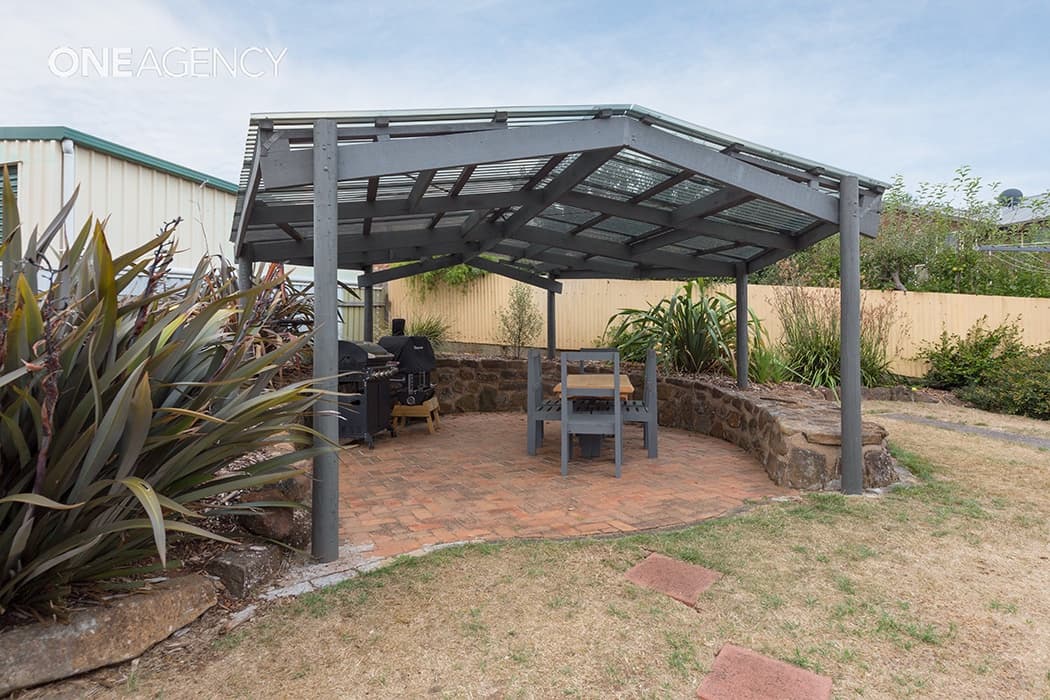 24 Richardson Street, West Ulverstone, West Ulverstone - Thumbnail 2