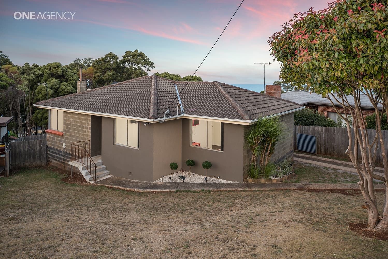 75 Pelissier Street, Somerset, Somerset - Image 1