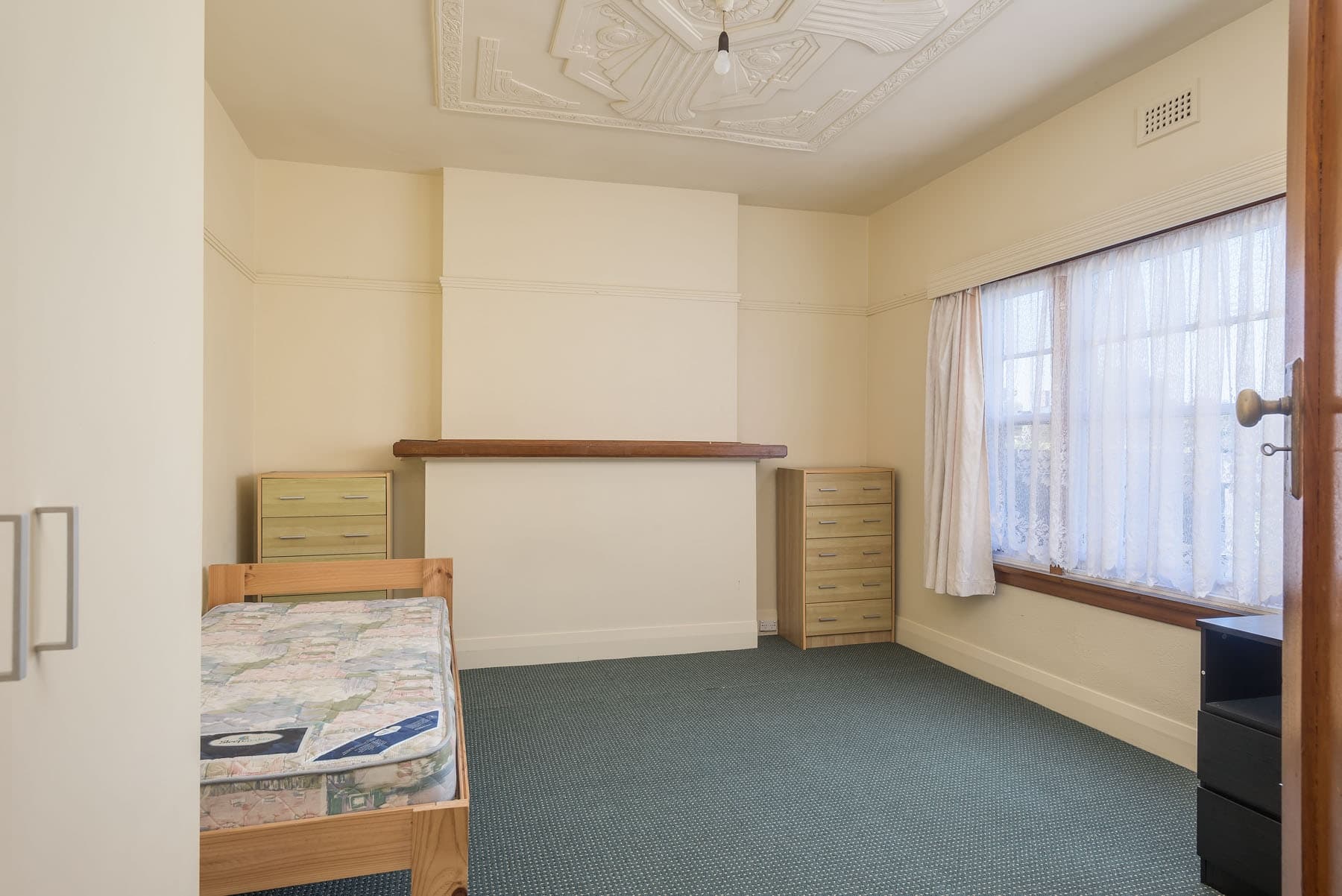 1/10 - 12 Plumer Street, Mowbray, Mowbray - Thumbnail 3