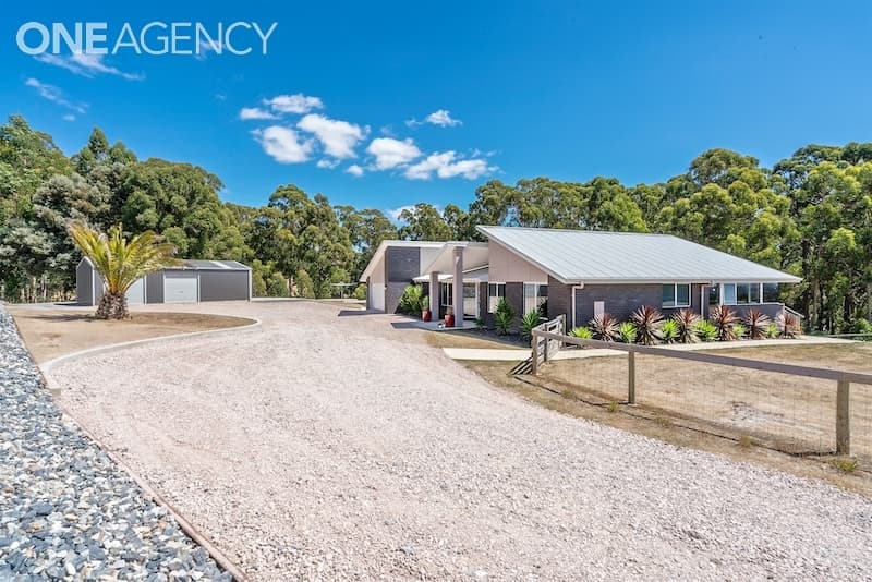 128 Knox Drive, South Spreyton, South Spreyton - Image 1