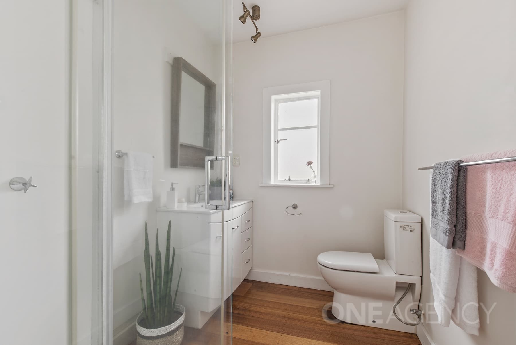 251 Penquite Road, Norwood, Norwood - Thumbnail 5