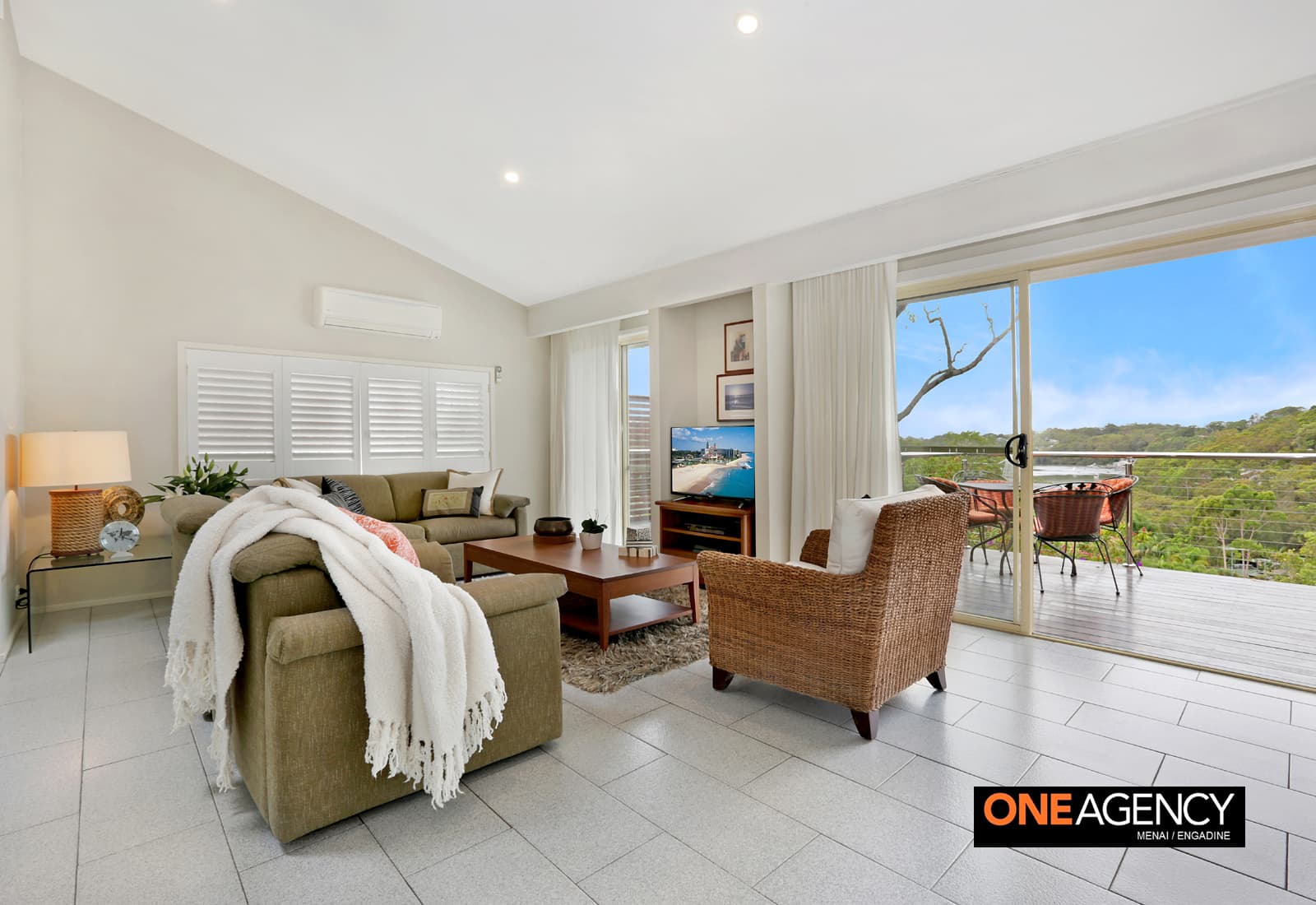17 McPherson Place, Illawong, Illawong - Thumbnail 4
