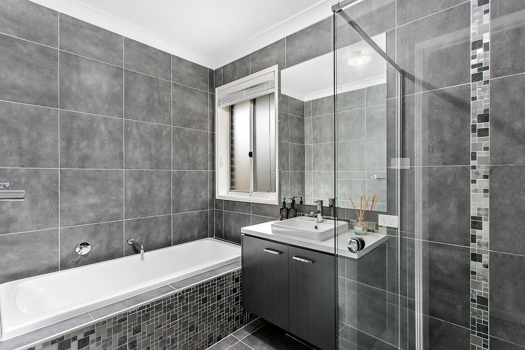 17 Yellow Rock Road, Tullimbar, Tullimbar - Thumbnail 7