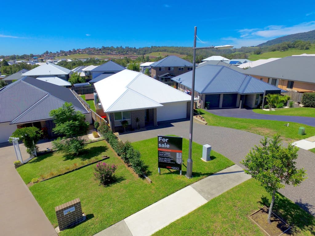 17 Yellow Rock Road, Tullimbar, Tullimbar - Image 1