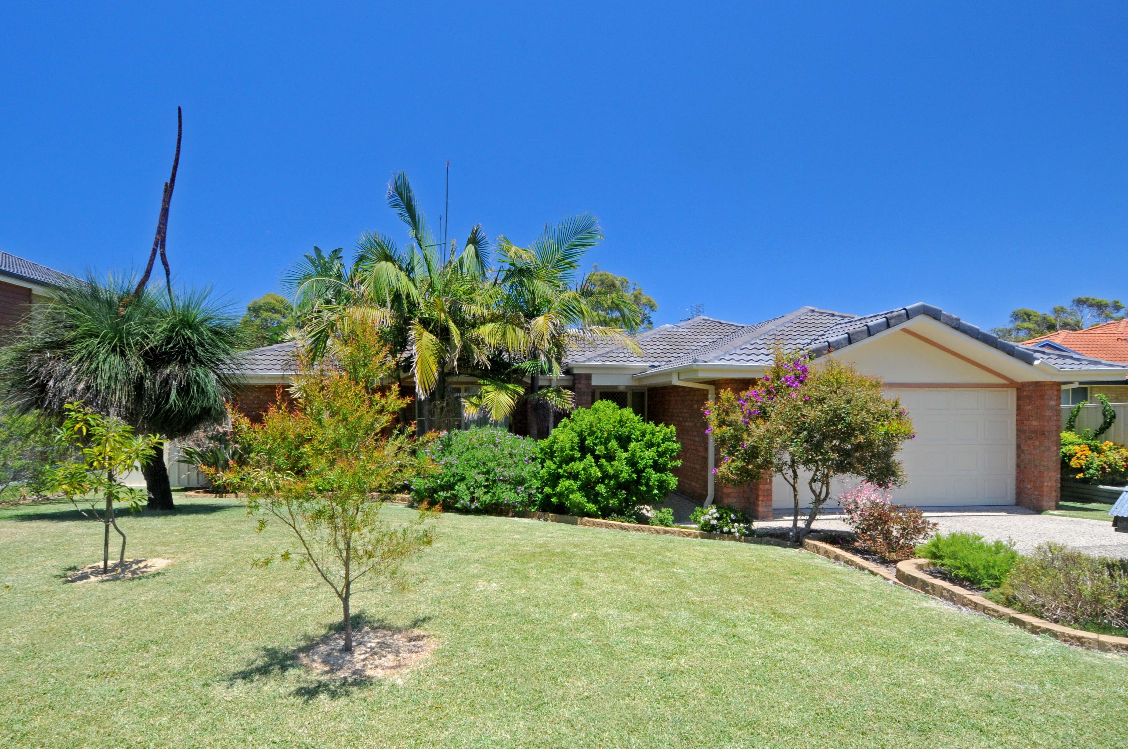 8 Prince Of Wales, Dunbogan, Dunbogan - Image 1