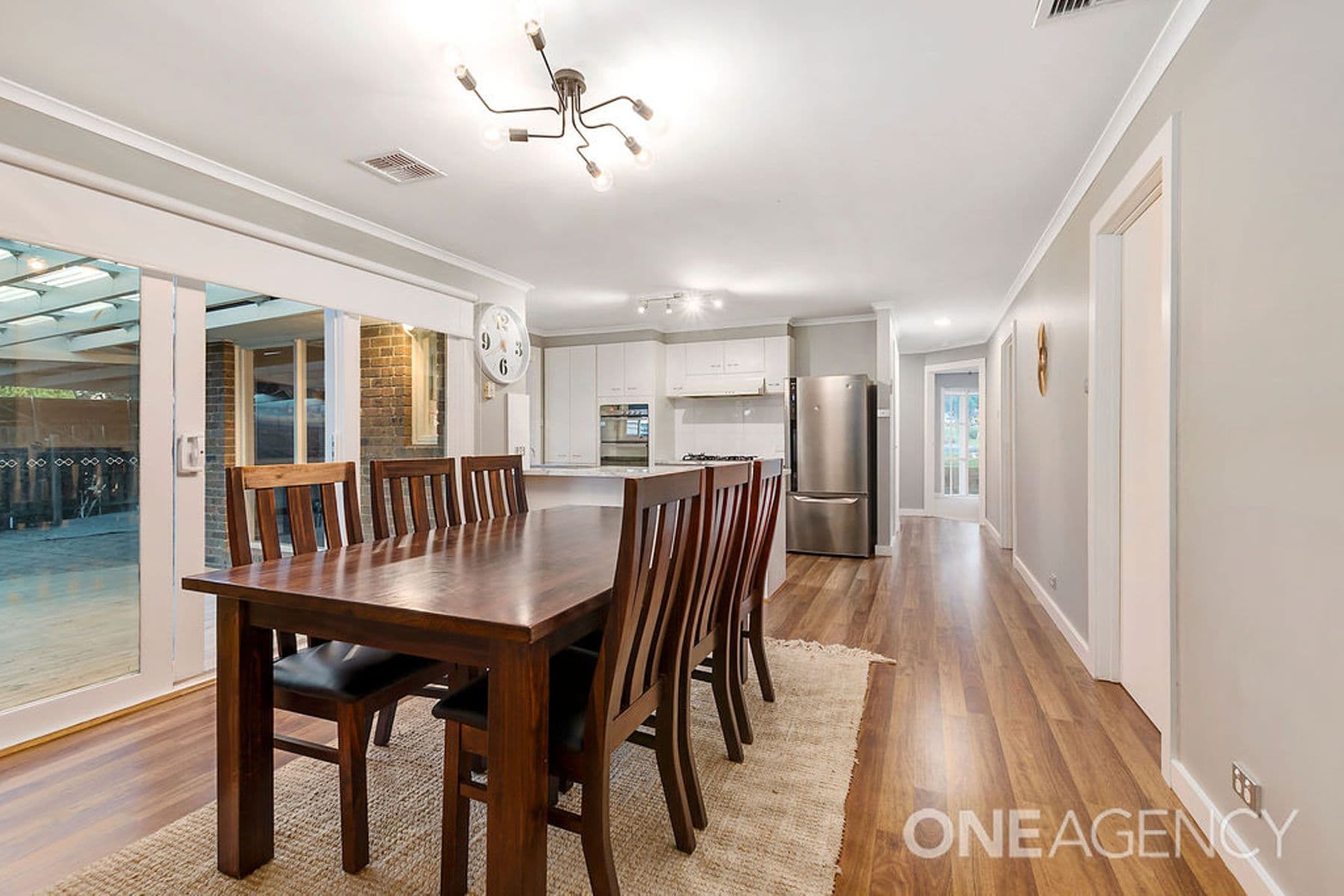 63  Davenport Drive, Sunbury, Sunbury - Thumbnail 3