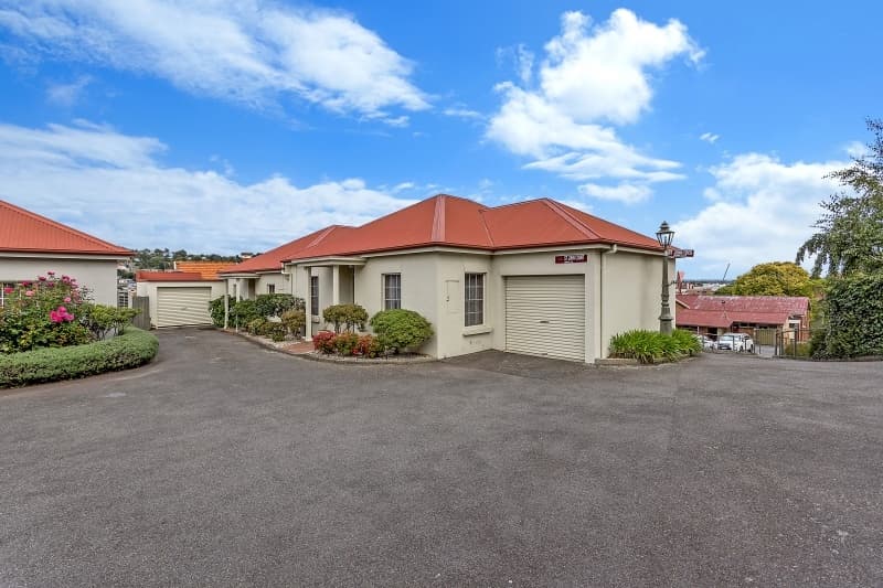 6 St John Court, Launceston, Launceston - Thumbnail 2