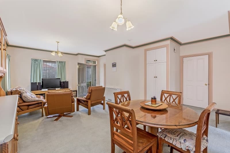 6 St John Court, Launceston, Launceston - Thumbnail 4