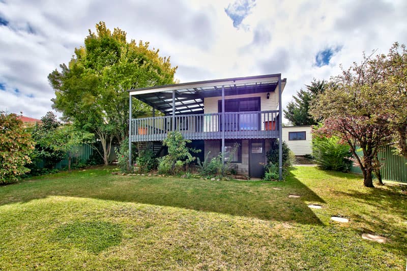 11 Bradley Street, Cooma, Cooma - Thumbnail 2
