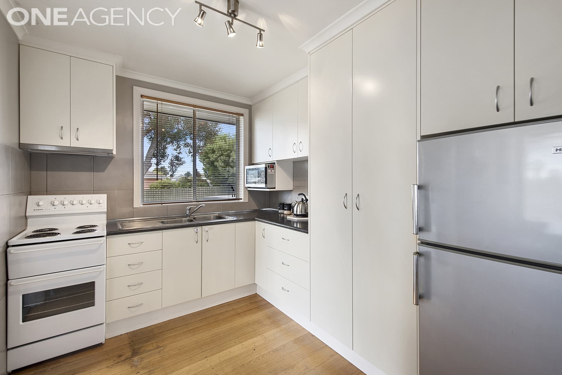 55 Chichester Drive, Devonport, Devonport - Thumbnail 2