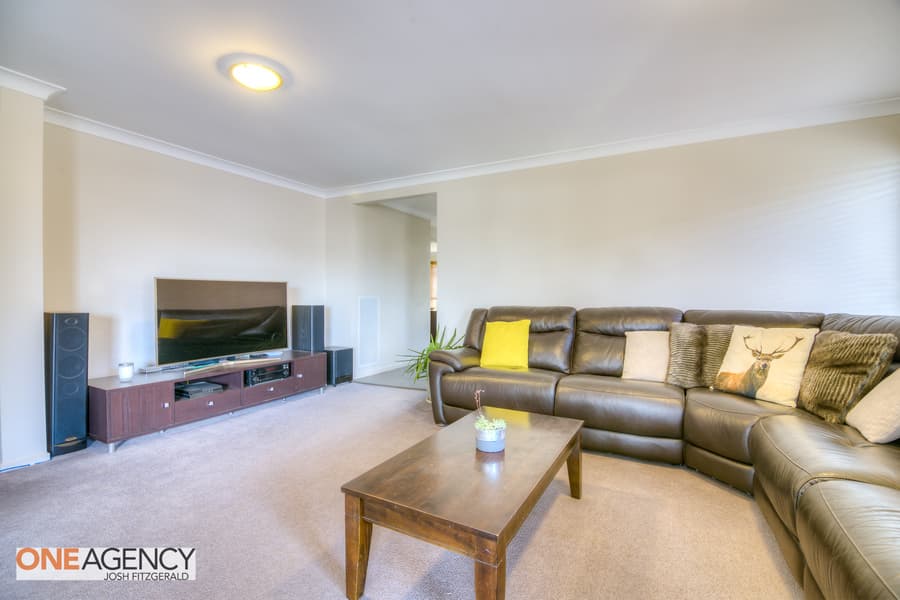 12 Downey Crescent, Orange, Orange - Thumbnail 2