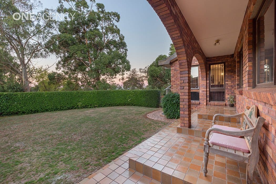 169 Cuprona Road, Heybridge, Heybridge - Image 1