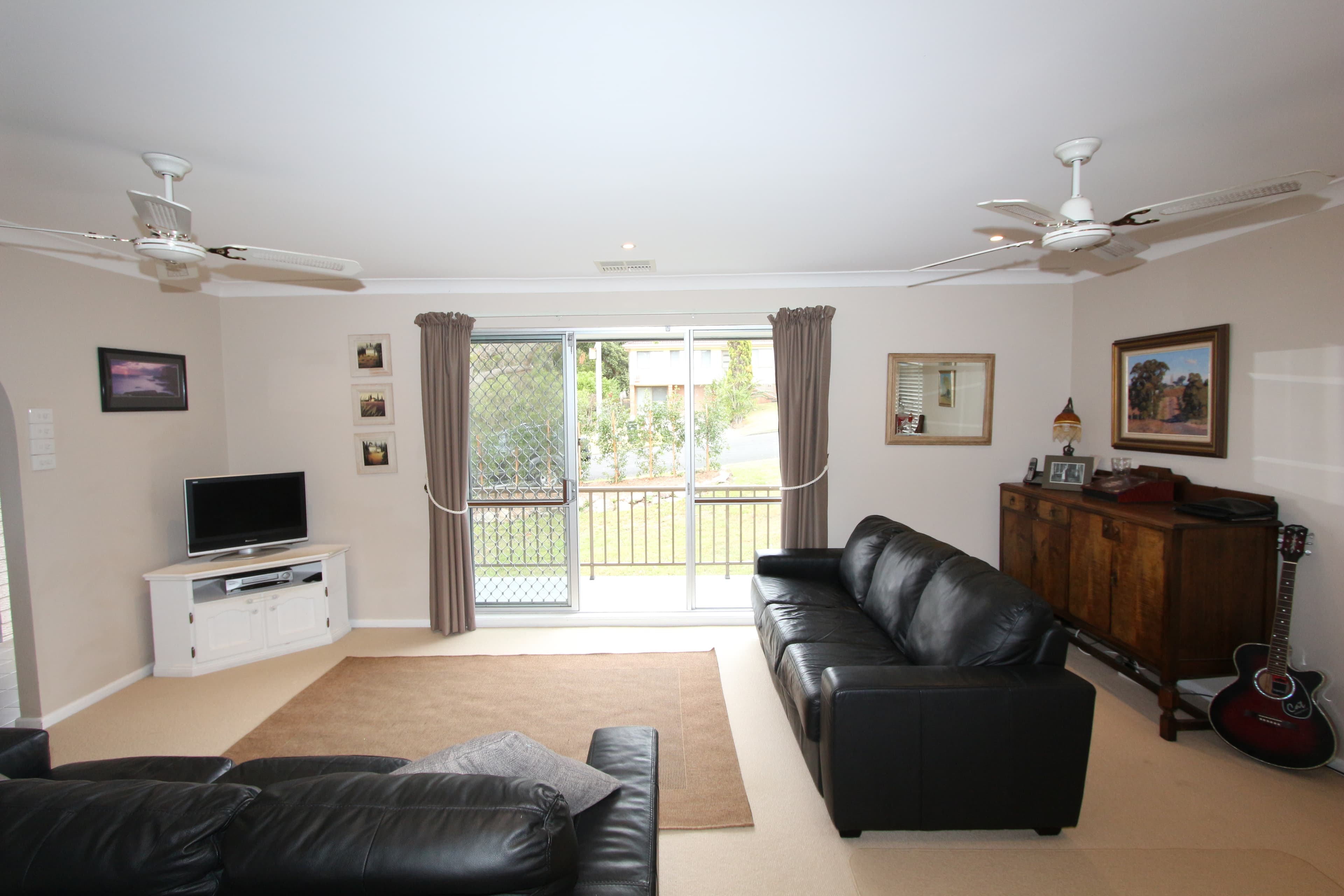 2 Bergalia Crescent, Camden Head, Camden Head - Thumbnail 3