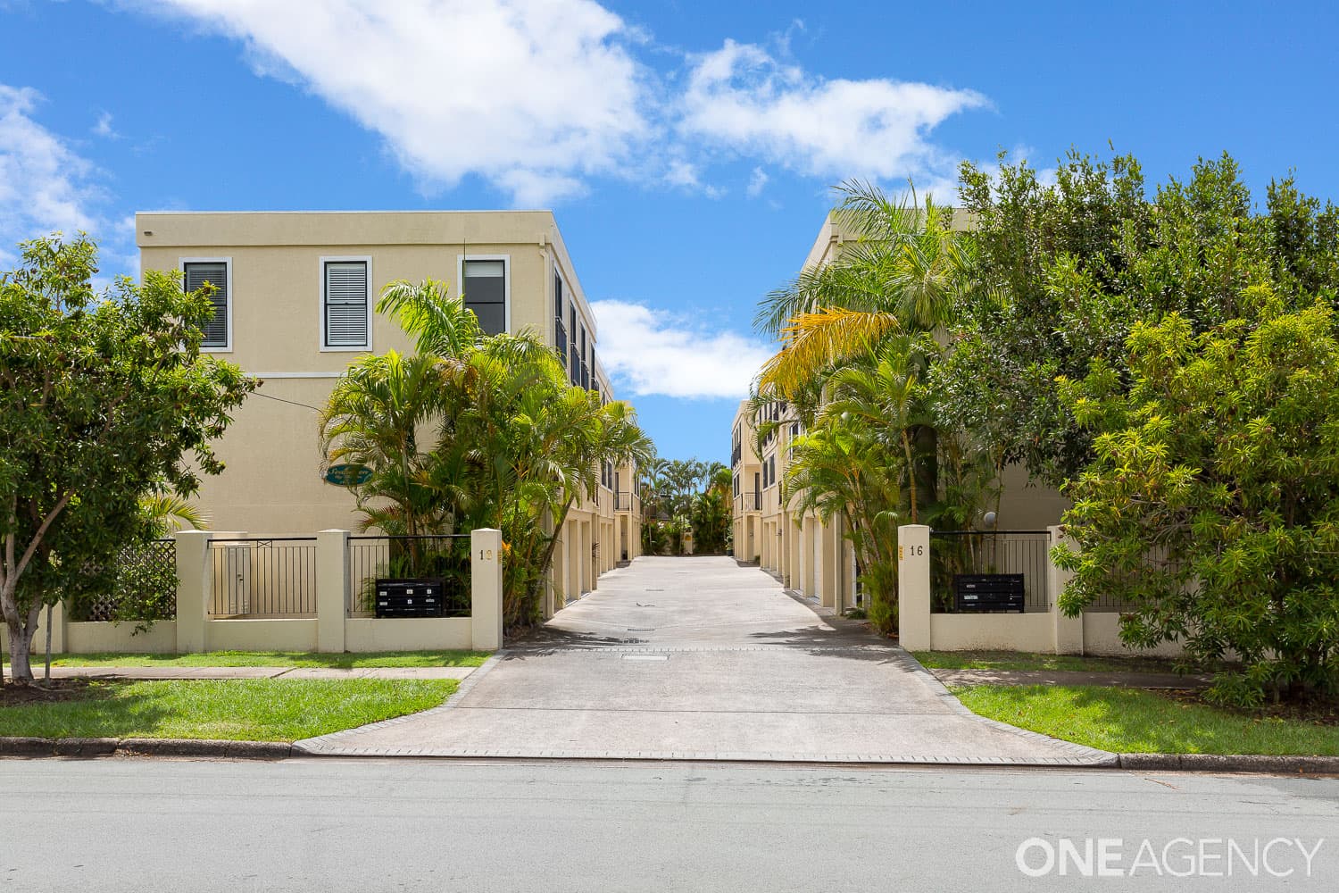 5/16-18 Georgina Street, Woody Point, Woody Point - Image 1