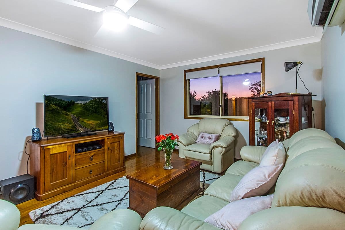 33a Woodview Avenue, Lisarow, Lisarow - Thumbnail 3